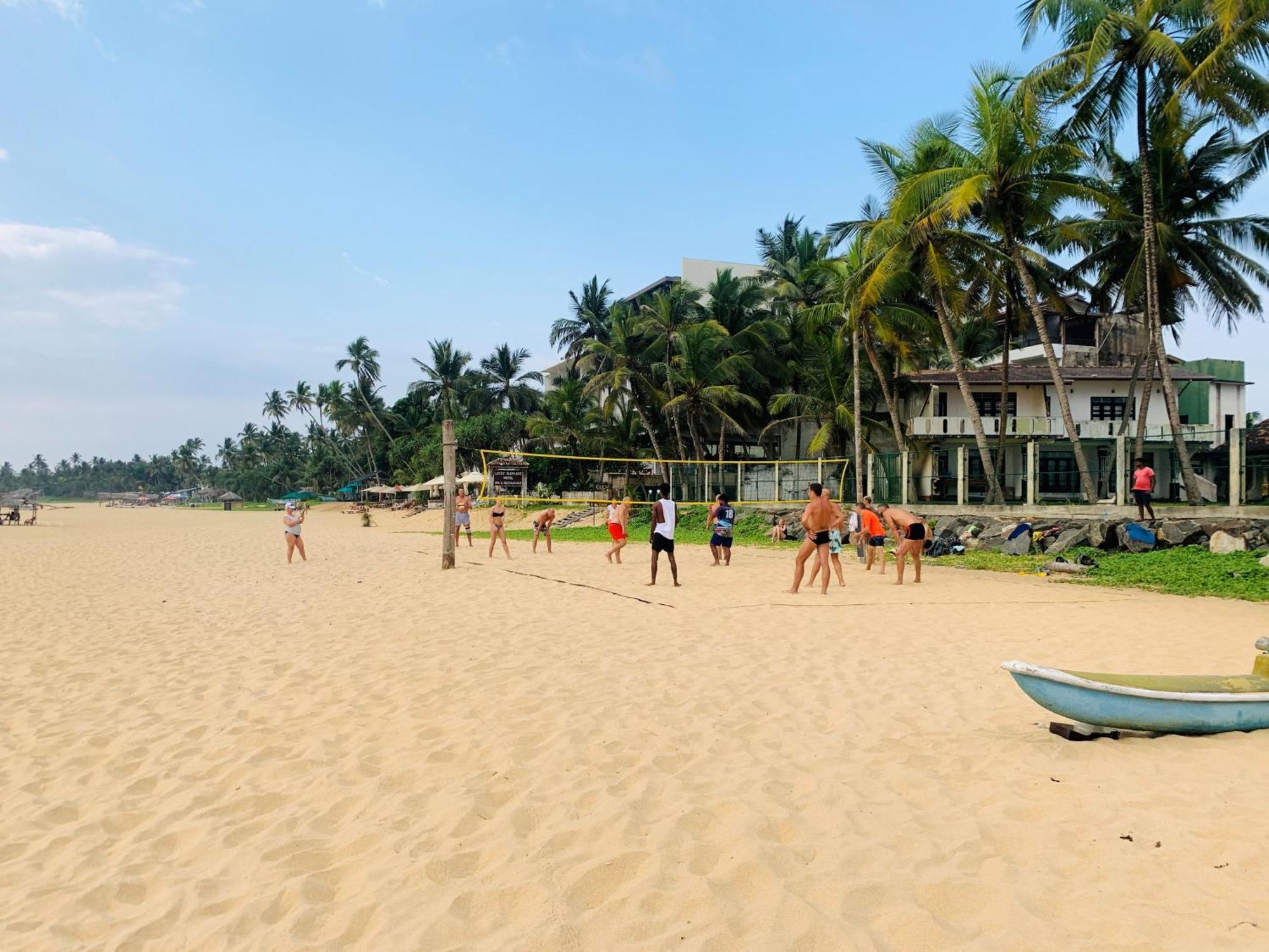 Private Pool Cabanas Ac - Angam Villas Hikkaduwa Ngoại thất bức ảnh